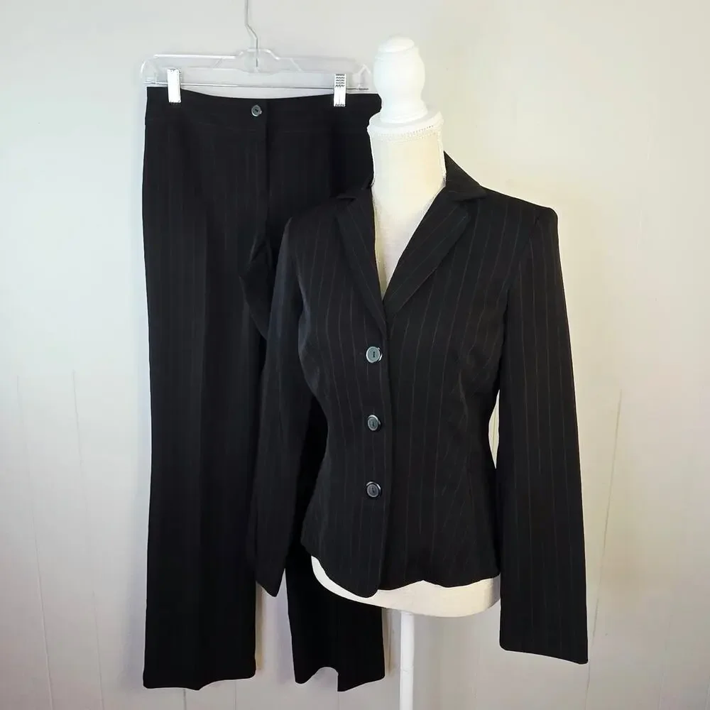 Vintage My Michelle Pant Suit Size 5/6 Black Red Pinstripe Y2K Office 2000s